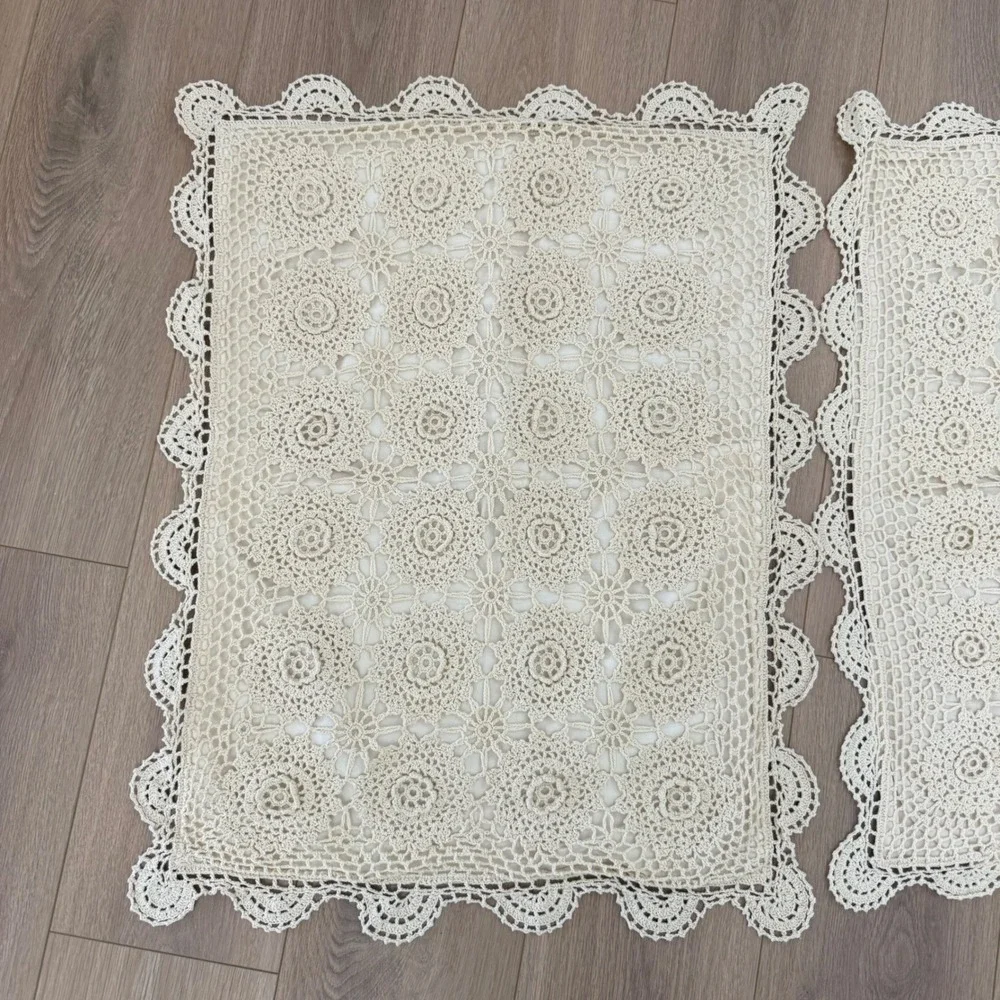 Vintage Style Ivory Crochet Lace Pillow Shams Set of 2 Cotton 21x27 Scalloped